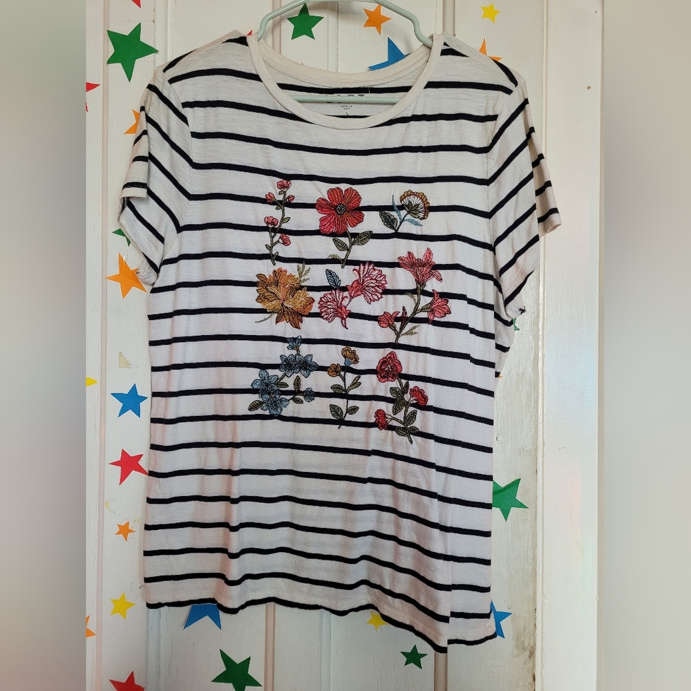 Ann Taylor LOFT Short Sleeve Floral Striped Shirt